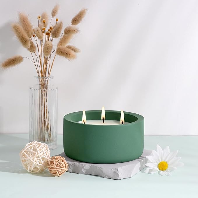 Viyffo 3 Wick 20oz Large Green Scented Candle – Pine & Cinnamon, Non Toxic Soy Candle for Women & Men, Matte Ceramic Jar, Perfect Luxury Home Fragrance, Elegant Décor & Premium Gift