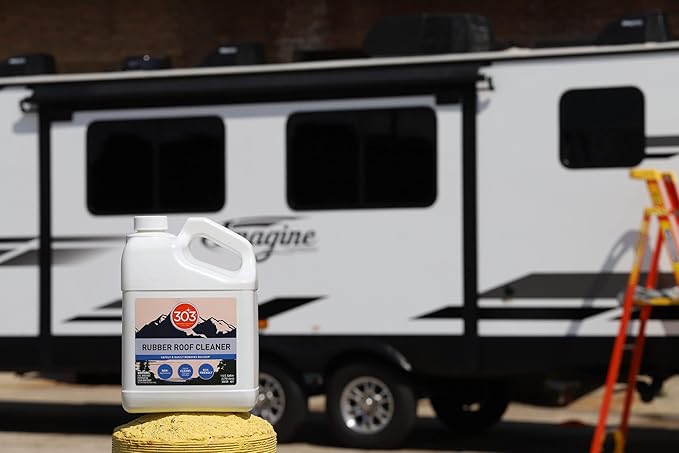 303 Products Rubber Roof Cleaner - Removes Build Up On The Rubber Roofs of RVs, Campers, Pop-Ups, and Motorhomes, Will Not Harm Solar Panels, 1 Gallon (30239)