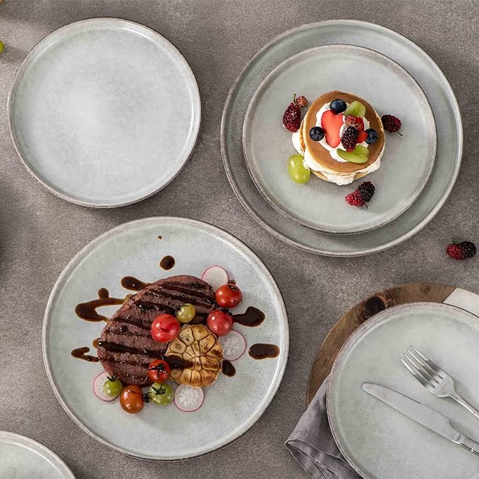 Henten Home 10 Inch Ceramic Dinner Plates, Porcelain Steak Plates Set of 4, Fluted Round Plates for Kitchen, Pasta, Salad Stonware Dishes, Scratch Resistant (Grey)