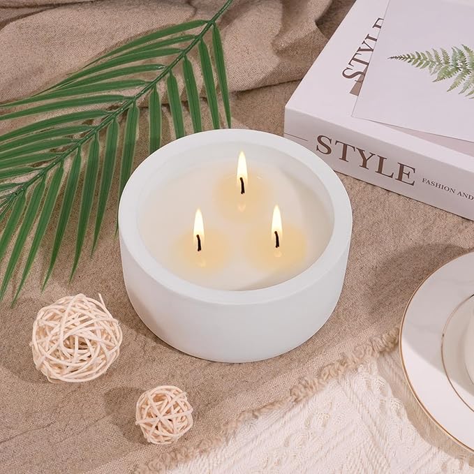 Viyffo 20oz Large White Scented Candle for Women – Vanilla Dreamscape, 3 Wick Non Toxic Soy Candle, Matte Ceramic Jar, Luxury Home Fragrance, Elegant Spring Décor & Premium Gift