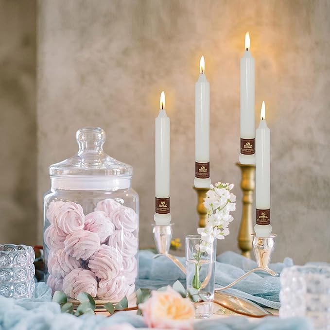 White Wedding Unscented Tapered Candle 8 inch Short Candle 4 PCS Smokeless Candlesticks Long-Burn for Home Dinner Wedding Party Decoration